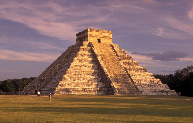 Paar macht Urlaub auf den Lofoten