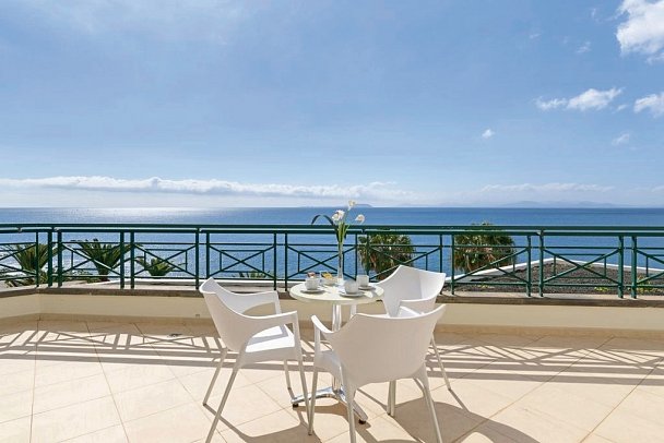 Hipotels Natura Palace - Wohnbeispiel Suite Meerblick (Zimmercodierung W1M)