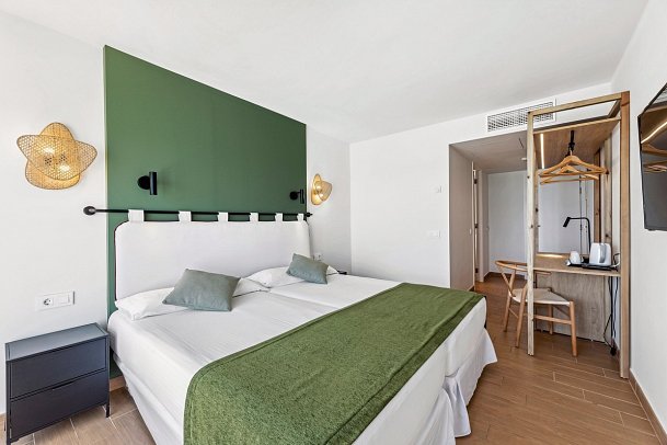 THB Lanzarote Beach - Wohnbeispiel Doppelzimmer Meerblick (Zimmercodierung DBM)