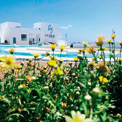 La Cala Suites Hotel