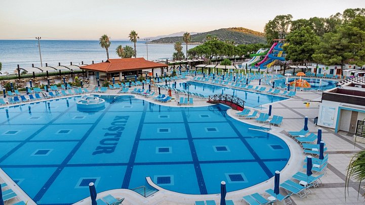 Kustur Club Holiday Village