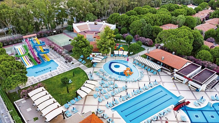 Kustur Club Holiday Village