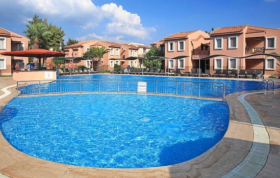 Club Yali Resort