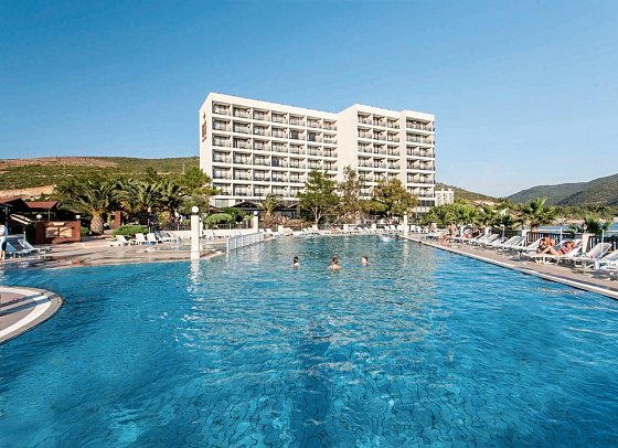 Tusan Beach Resort