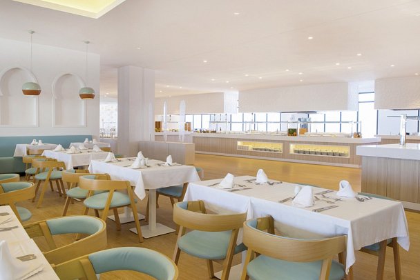 Iberostar Waves Founty Beach