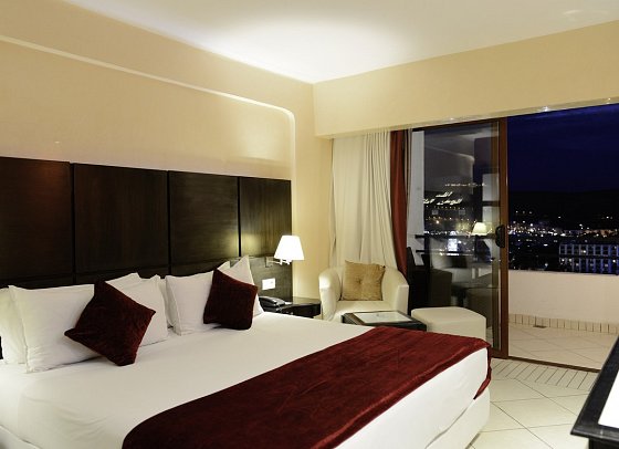 Anezi Tower Hotel & Apartments - Wohnbeispiel Doppelzimmer Superior (Zimmercodierungen DSN & DSM)