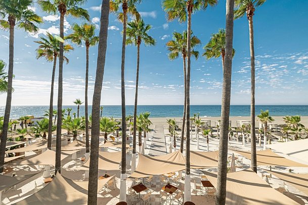 Anantara Villa Padierna Palace Resort - Beach Club