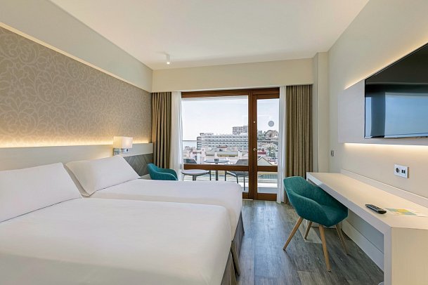 Sol Torremolinos – Don Pablo - Wohnbsp. Doppelzimmer seitlicher Meerblick (Zimmercodierungen D1N & D2N)