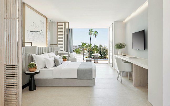 Ikos Andalusia - Wohnbeispiel Juniorsuite Poolblick (Zimmercodierung J1P)