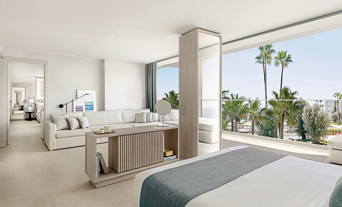 Ikos Andalusia - Wohnbeispiel Familiensuite Poolblick (Zimmercodierung F2P)