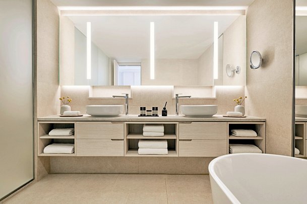 Ikos Andalusia - Badbeispiel Juniorsuite Deluxe Meerblick privater Pool (Zimmercodierungen JXM & JDR)