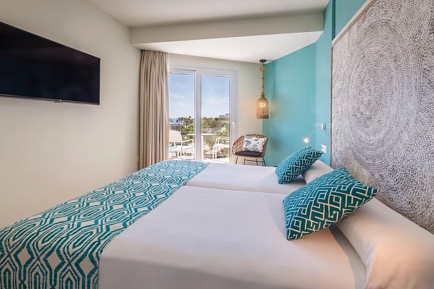 Occidental Torremolinos Playa - Wohnbeispiel Doppelzimmer seitl. Meerblick (Zimmercodierung DBN)