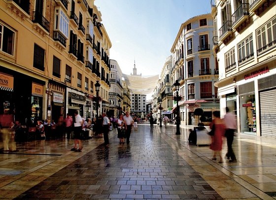 Mit dem Zug durch Andalusien - Eine Reise durch Spaniens Süden - Calle Marqués de Larios, Málaga