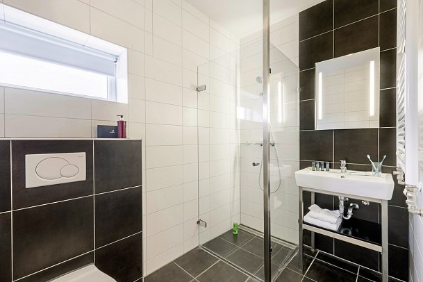 Center Parcs De Eemhof - Wohnbeispiel Premium Hotel-Apt. (Zimmercodierungen AM1 & AM2)