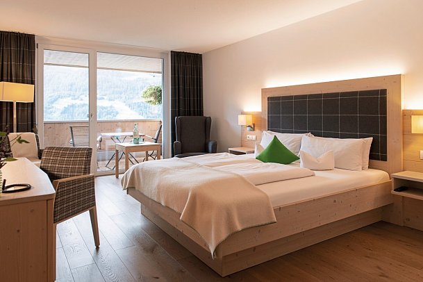 Kräuter & Spa DAS SCHÄFER - Wohnbeispiel Walserzimmer (Zimmercodierung DB1)