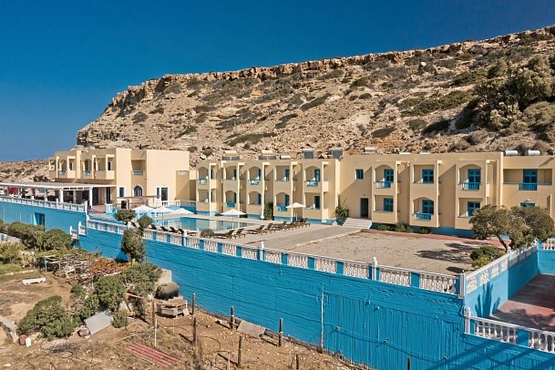 Sarris Hotel