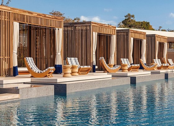 One&Only Aesthesis - Cabana Pool