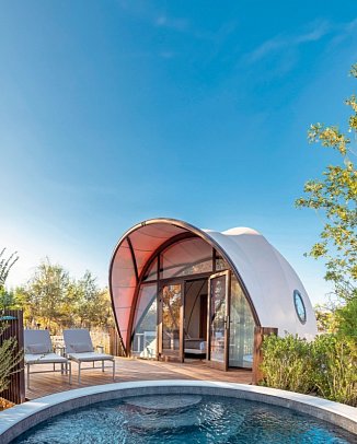 91 Athens Riviera, The Resort - Family Cabana Plunge Pool