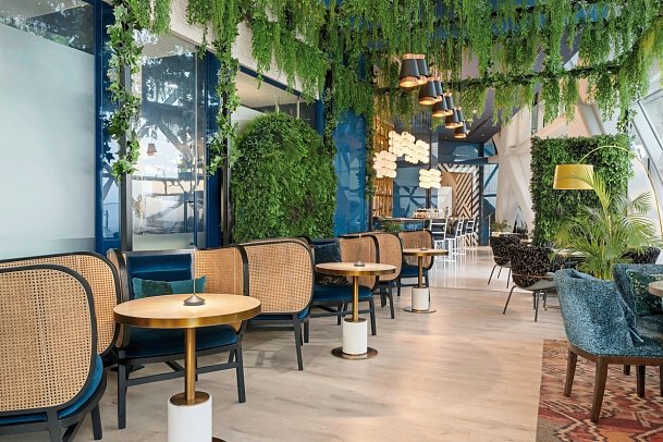 Andaz Capital Gate Abu Dhabi by Hyatt