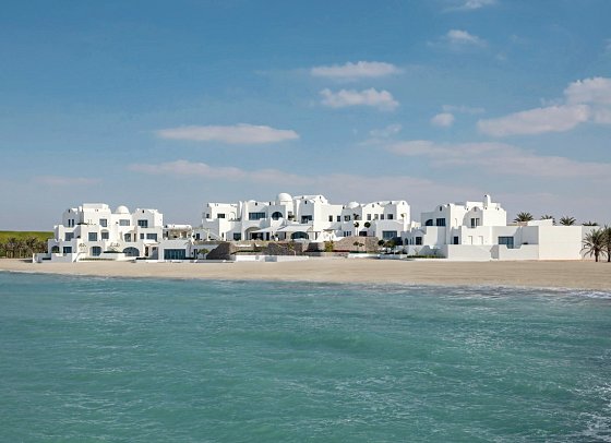 Anantara Retreat Santorini Abu Dhabi