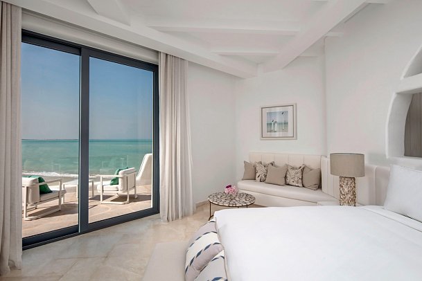 Anantara Santorini Abu Dhabi Retreat - Fira Seaview Terrace