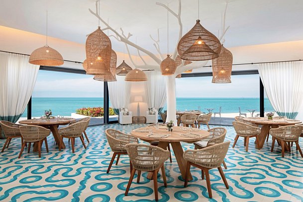 Anantara Santorini Abu Dhabi Retreat - Thalassa