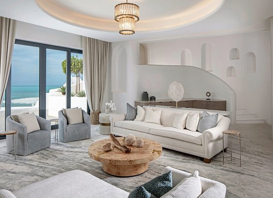 Anantara Retreat Santorini Abu Dhabi - Royal Santorini Duplex Suite