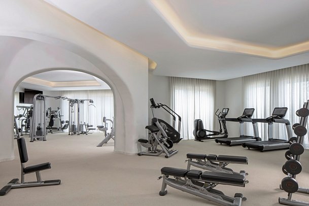 Anantara Santorini Abu Dhabi Retreat