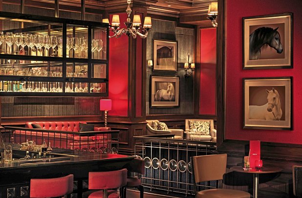 The Ritz-Carlton Abu Dhabi, Grand Canal