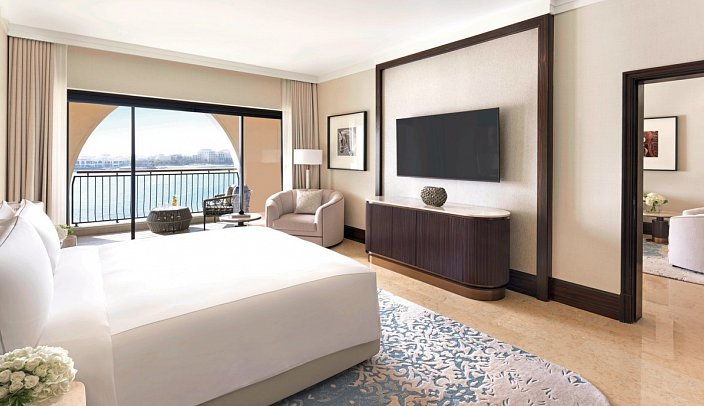 The Ritz-Carlton Abu Dhabi, Grand Canal - Wohnbeispiel Executive Suite (Zimmercodierungen WT1 & WL1)