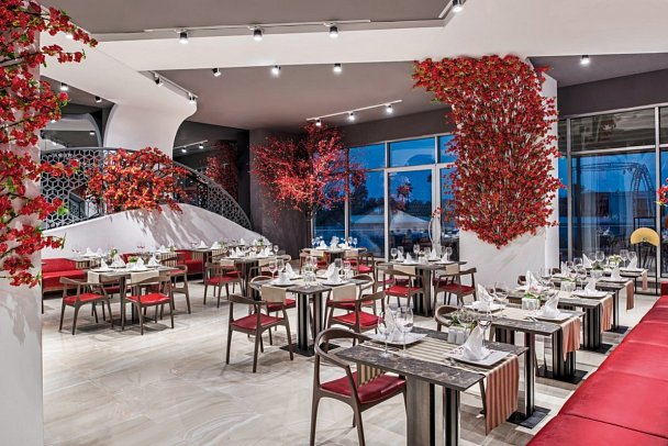 Delphin BE GRAND Resort