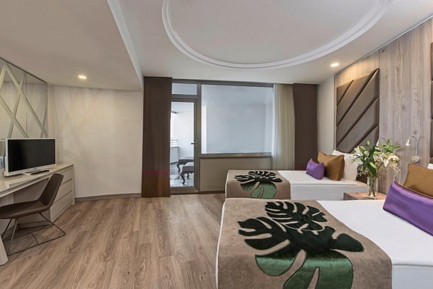 Delphin BE GRAND Resort