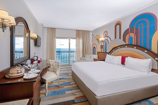 Megasaray Westbeach Antalya - Wohnbeispiel Doppelzimmer Deluxe Meerblick (Zimmercodierungen DDM & DCM)