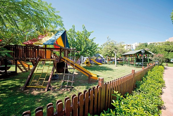 Limak Arcadia Sport Resort