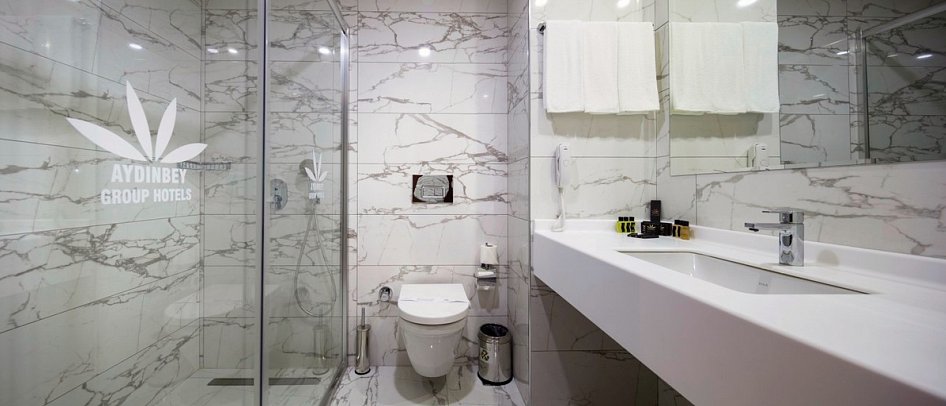 Aydinbey Queen's Palace & Spa - Beispiel Bad Doppelzimmer