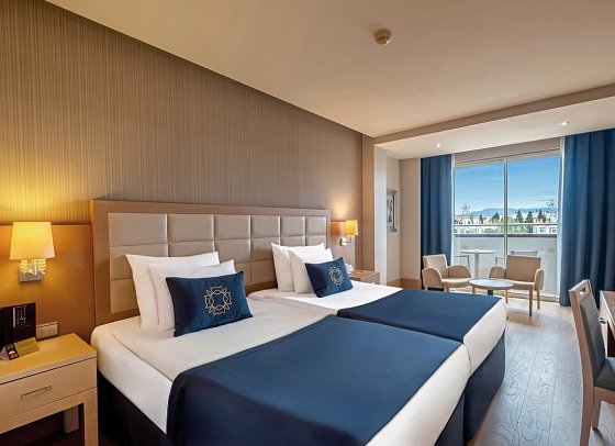 Kamelya Selin Hotel - Wohnbeispiel Doppelzimmer Deluxe Landblick (Zimmercodierungen DDL & DCL)