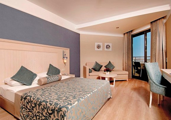 Seamelia Beach Resort & Spa - Wohnbeispiel Doppelzimmer seitl. Meerblick (Zimmercodierungen DBN & DCN)