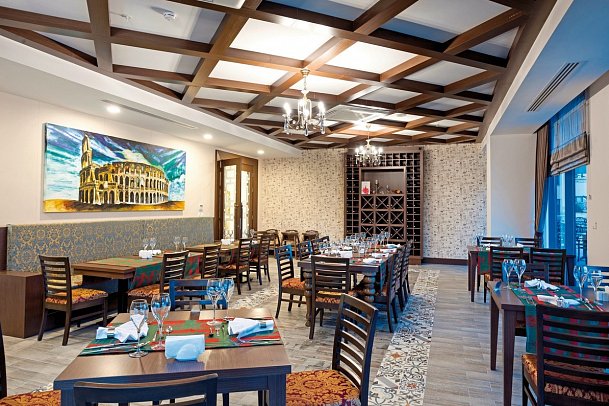 Luna Blanca Resort & Spa