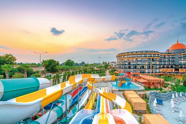 Arnor De Luxe Hotel & Spa