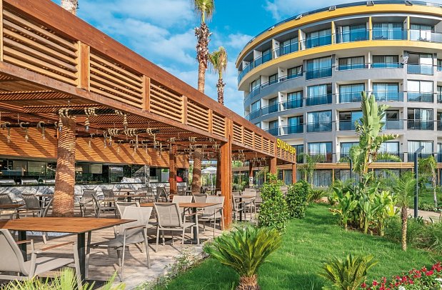 Arnor De Luxe Hotel & Spa