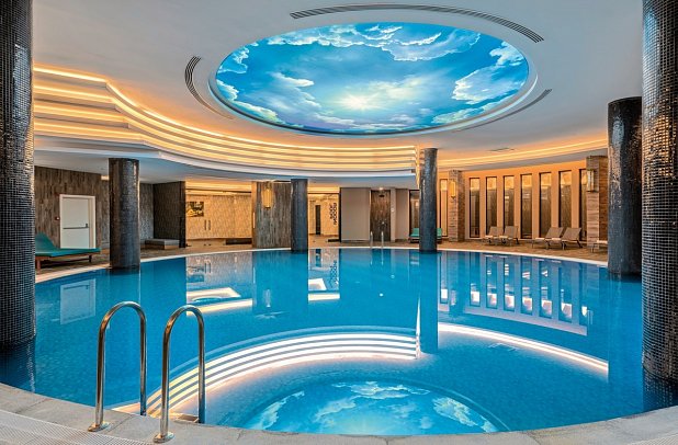 Arnor De Luxe Hotel & Spa