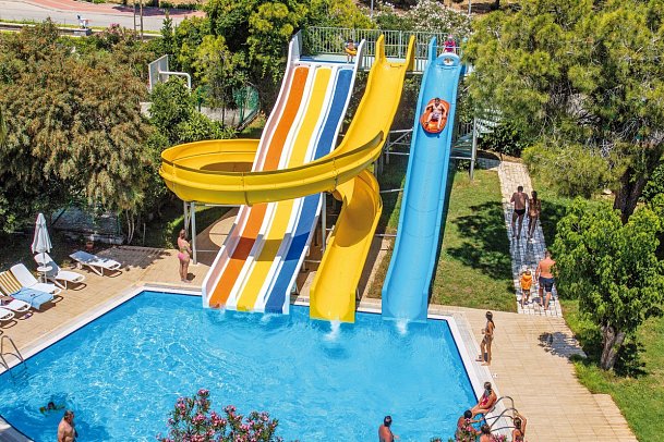 Serra Park Hotel - Hotelpool