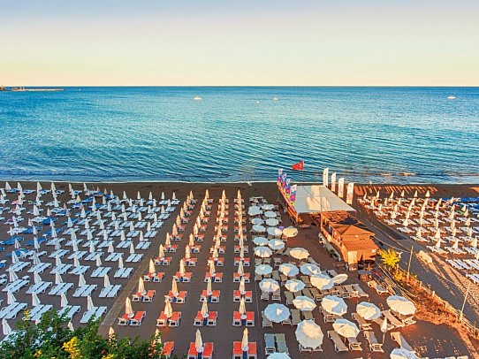 Sun Club Side