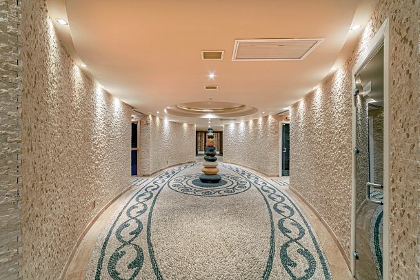 Sunrise Resort Hotel