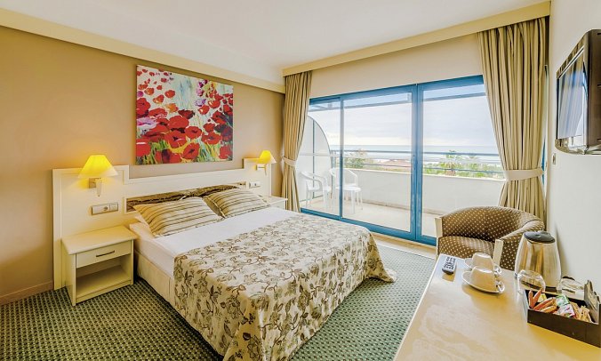 Sunrise Resort Hotel - Wohnbeispiel Doppelzimmer Meerblick (Zimmercodierungen DBM & DCM)