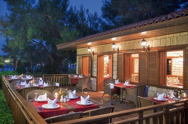 Akka Antedon - Safran Restaurant