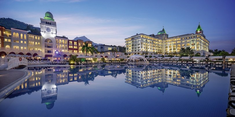 Nirvana Dolce Vita Luxury