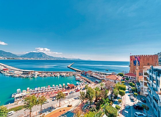 Numa Port Hotel