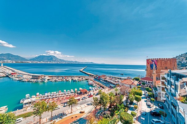 Numa Port Hotel