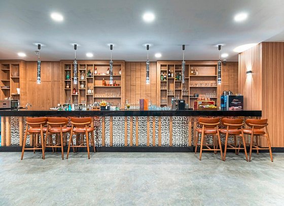 Nova Life Hotel